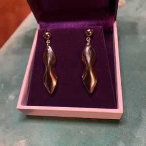 Silver plated earrings🟣